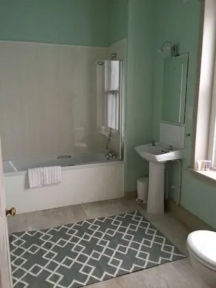 İki Ayrı Yataklı Oda, Özel Banyo