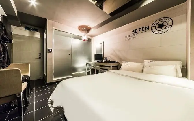 Oda (Standard (Netflix Available))