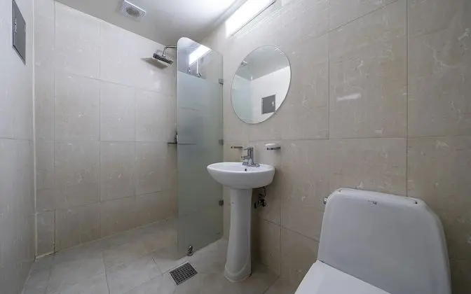 Oda (Deluxe room vehicles are not availabl)