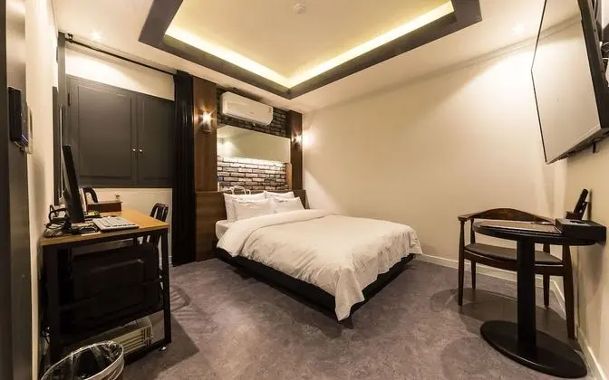 Oda (General room (Netflix Wave GS parking)