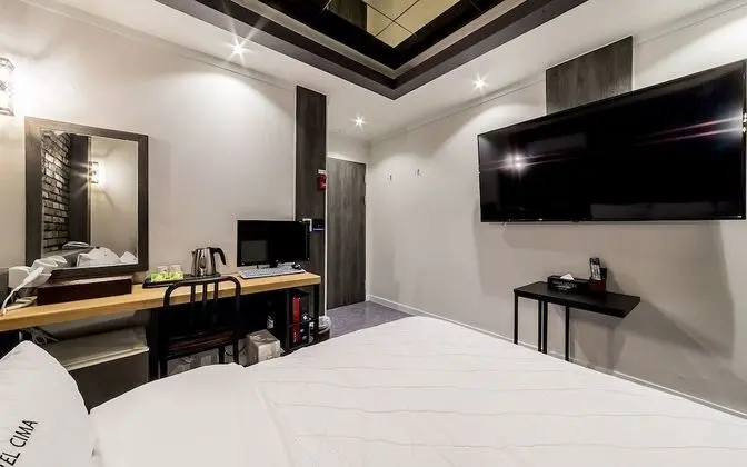 Oda (General room (Netflix Wave GS parking)