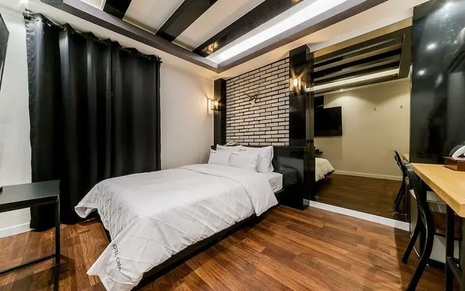 Oda (General room (Netflix Wave GS parking)