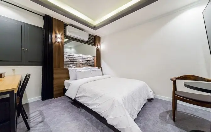 Oda (General room (Netflix Wave GS parking)