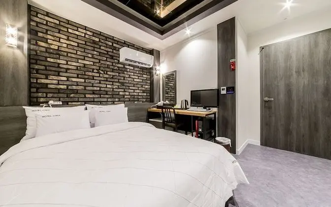 Oda (General room (Netflix Wave GS parking)