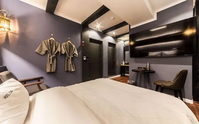 Oda (Special room (Netflix Wave viewing fr)