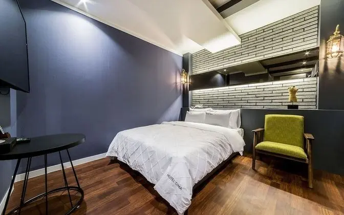 Oda (Special room (Netflix Wave viewing fr)