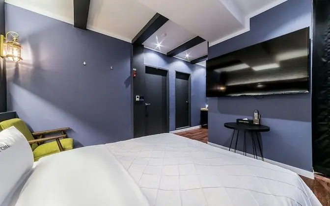 Oda (Special room (Netflix Wave viewing fr)