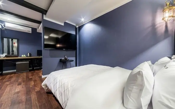 Oda (Special room (Netflix Wave viewing fr)