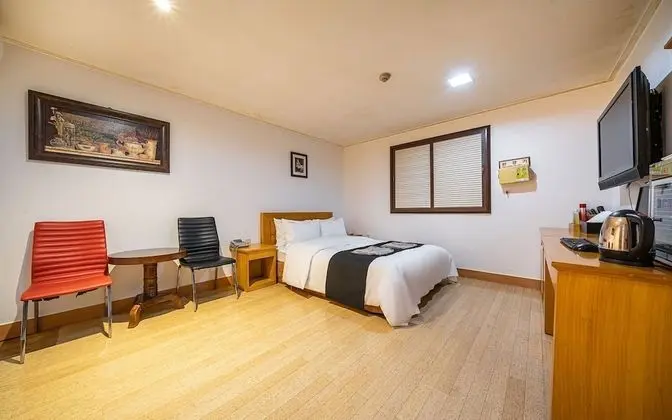 Oda (Deluxe Double Bathtub)