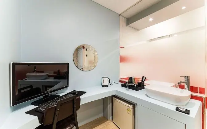 Oda (General (available to watch Netflix))