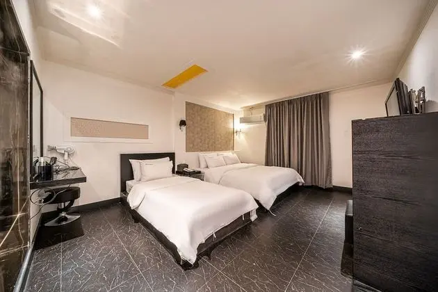 Deluxe İki Ayrı Yataklı Oda