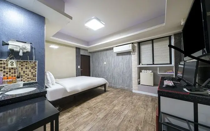 Oda (Couple PC Spa (Netflix available))