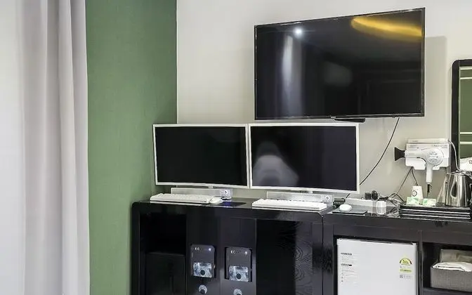 Oda (Twin PC(Netflix))