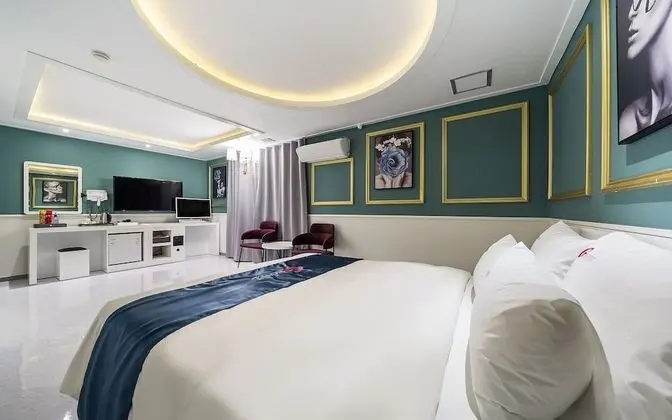 Oda (VIP (Netflix viewing available))