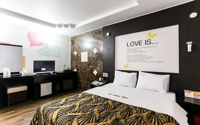 Oda (Single whirlpool (non-smoking free Ne)