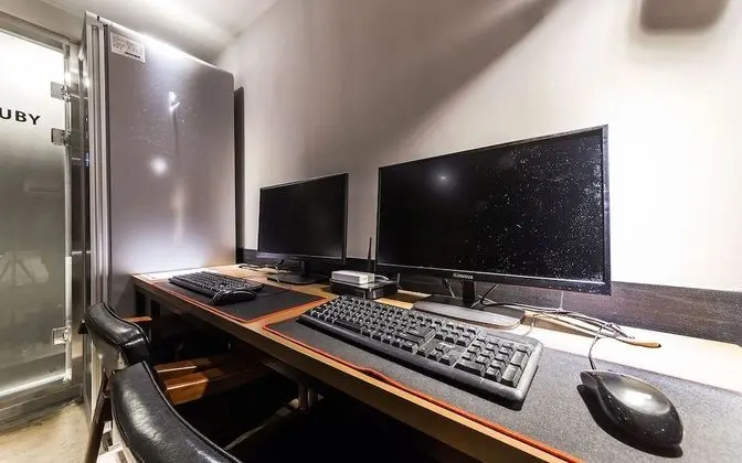 Oda (Deluxe rooms (free use of NetFlix mas)