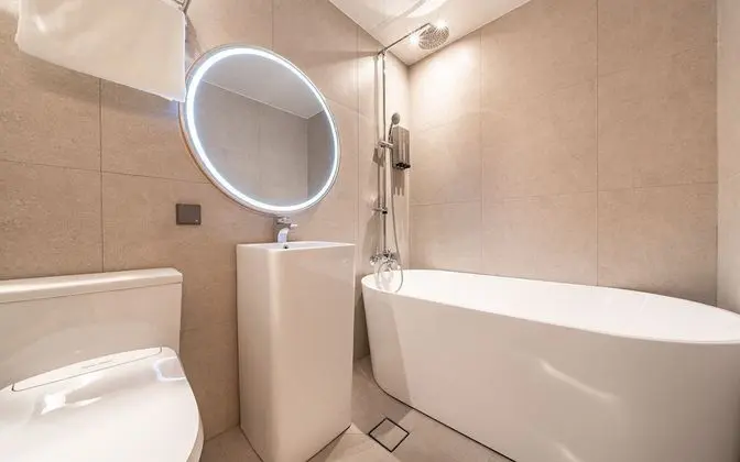 Oda (Deluxe (Free to watch Netflix))