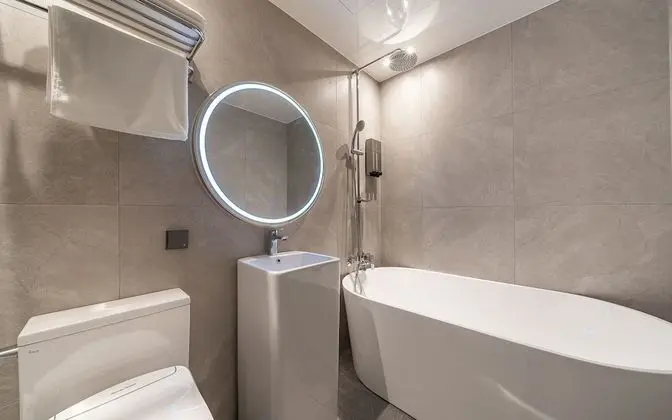 Oda (Deluxe (Free to watch Netflix))