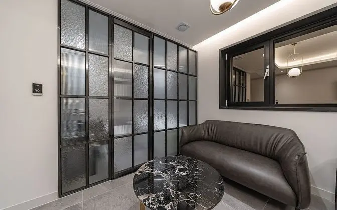 Oda (Premium (Free Netflix watching))