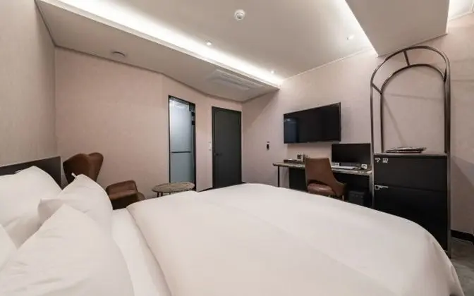 Oda (Today's Special (Excluding Weekends a)