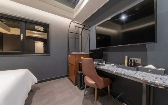 Oda (Today's Special (Excluding Weekends a)