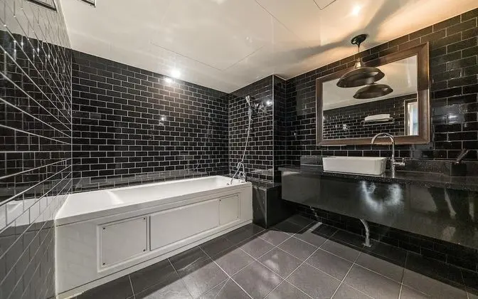 Oda (VIP - Massage Chair (Netflix Availabl)