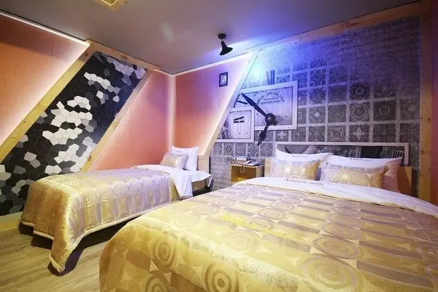 Oda (Deluxe room-two beds (Room air condit)