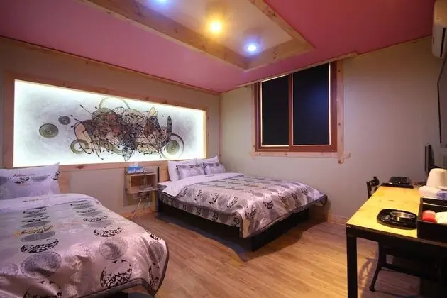 Oda (Deluxe room-two beds (Room air condit)
