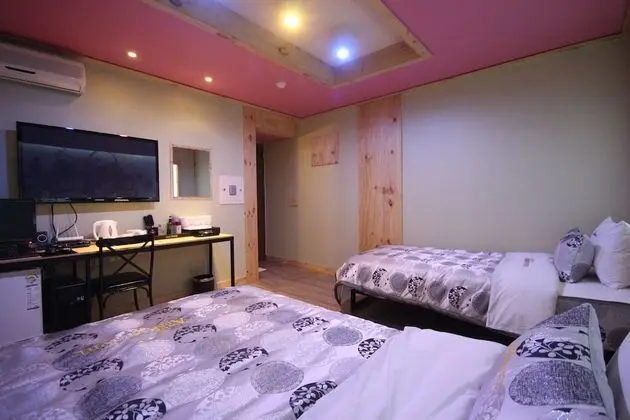 Oda (Deluxe room-two beds (Room air condit)