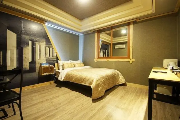 Oda (General room (Inquiry at the bathtub )