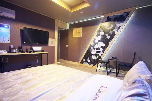 Oda (General room (Inquiry at the bathtub )