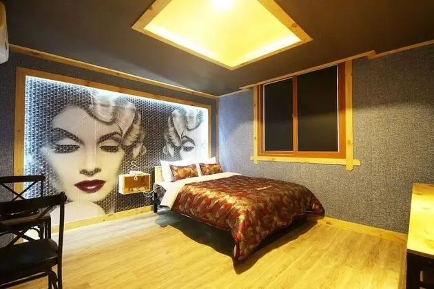 Oda (General room (Inquiry at the bathtub )