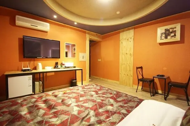 Oda (General room (Inquiry at the bathtub )