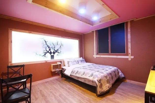 Oda (General room (Inquiry at the bathtub )