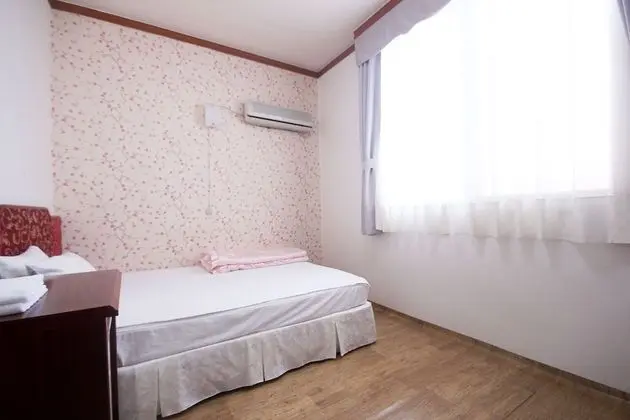 Oda (Bed Room)