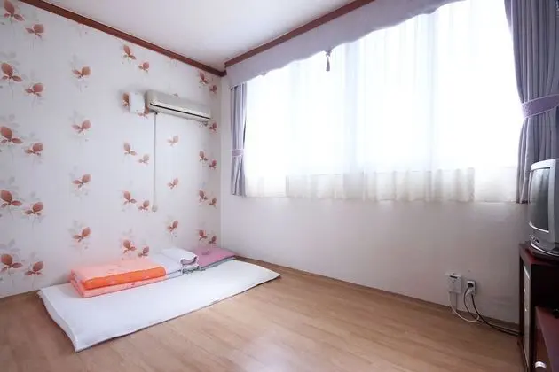 Oda (Ondol Room)