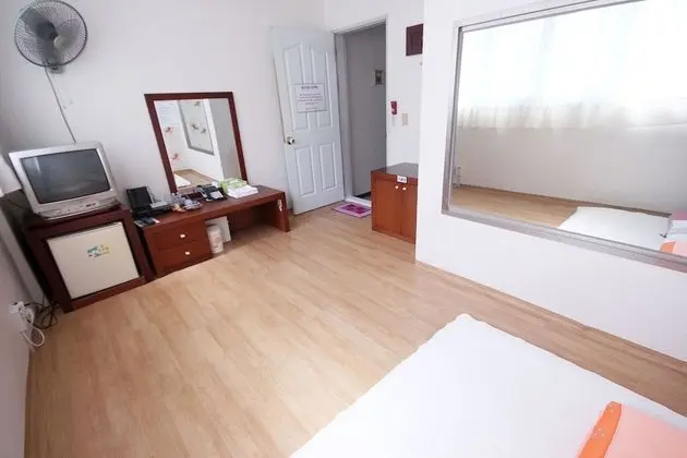 Oda (Ondol Room)