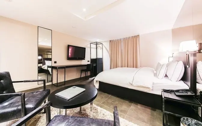 Oda (Standard room)