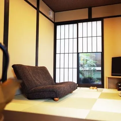 Standard Tek Büyük Yataklı Oda (+ 2 Japanese Futons)