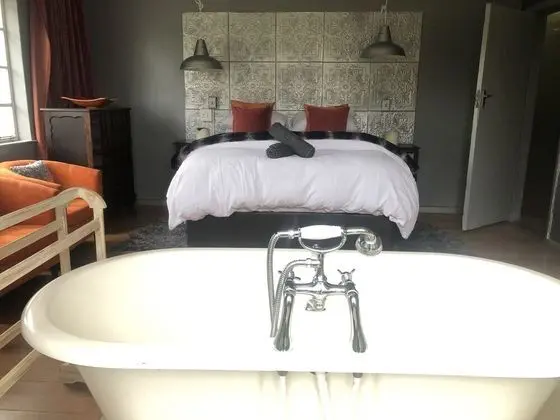 Comfort Tek Büyük Yataklı Oda, Bahçe Manzaralı