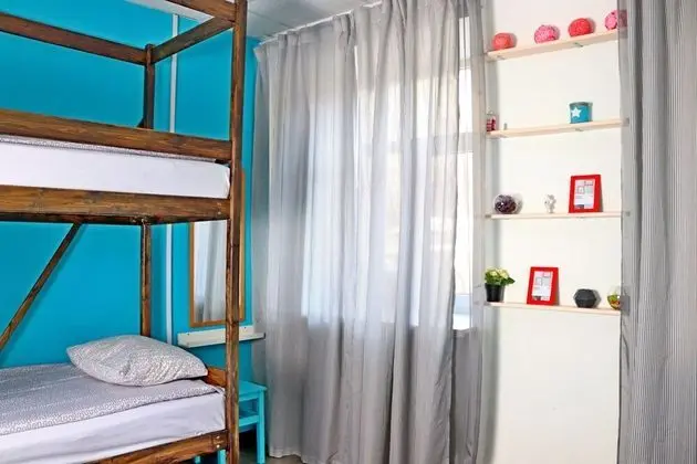 Basic Dört Kişilik Oda, Birden Çok Yatak