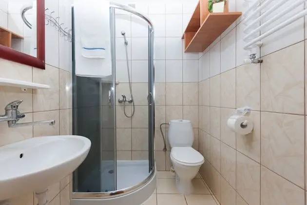 Standard Dört Kişilik Oda (1)