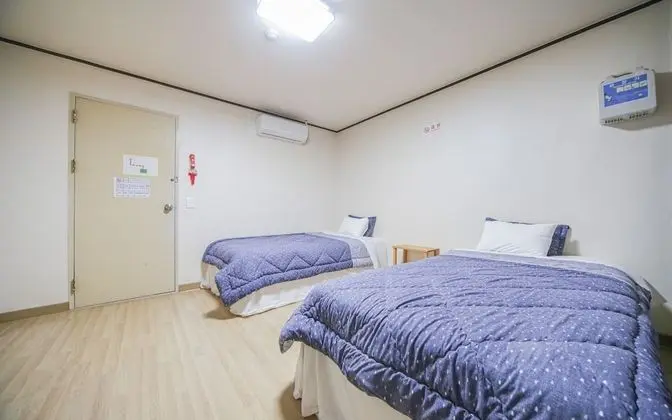 Oda (Twin Room (2 Person Rate Extra Charge)