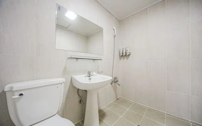 Oda (Twin Room (2 Person Rate Extra Charge)