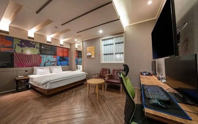 Oda (Suite room (2PC))
