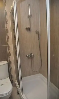 Bahçe Manzaralı Oda