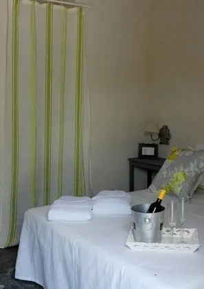 Design Tek Büyük veya İki Ayrı Yataklı Oda, Sigara İçilmez