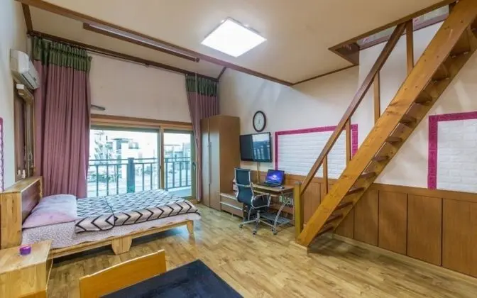 Oda (Building A dandelion (duplex))