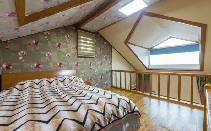 Oda (Building A dandelion (duplex))