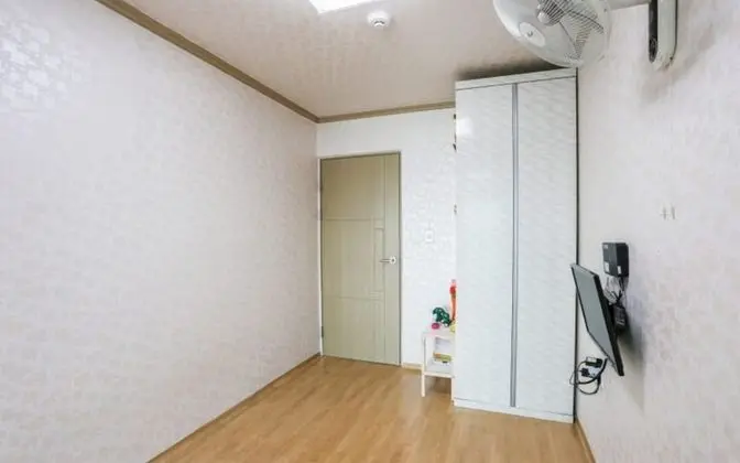 Oda (Room No2)